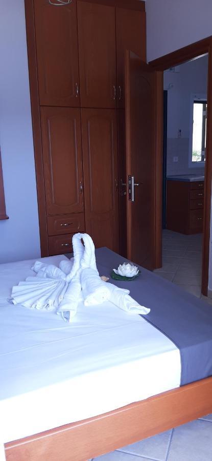 Blue Bay Apartments Sívota Zewnętrze zdjęcie