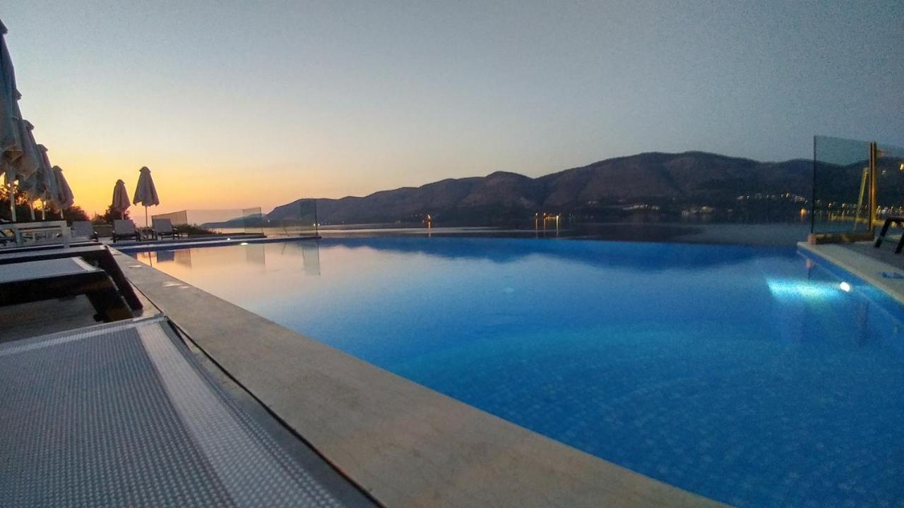 Blue Bay Apartments Sívota Zewnętrze zdjęcie
