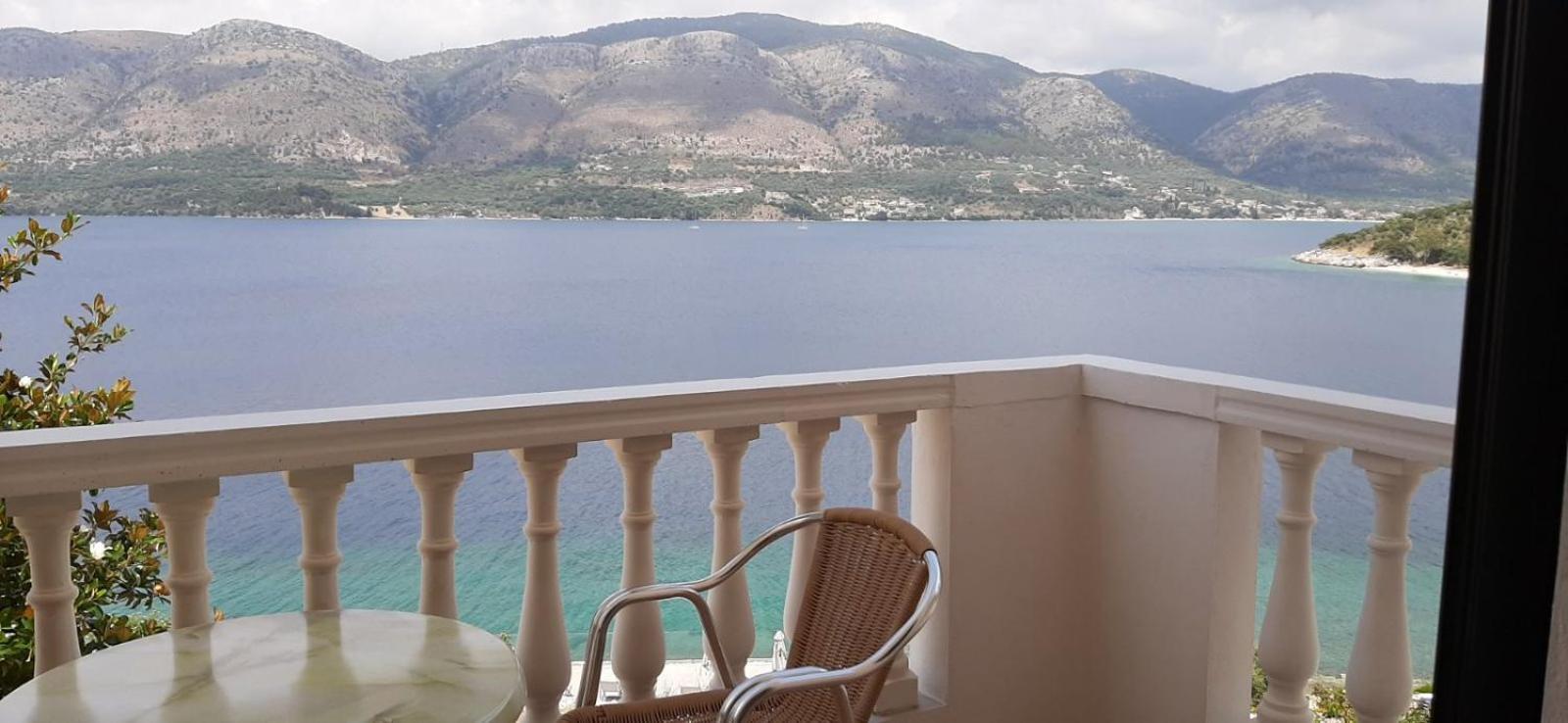 Blue Bay Apartments Sívota Zewnętrze zdjęcie